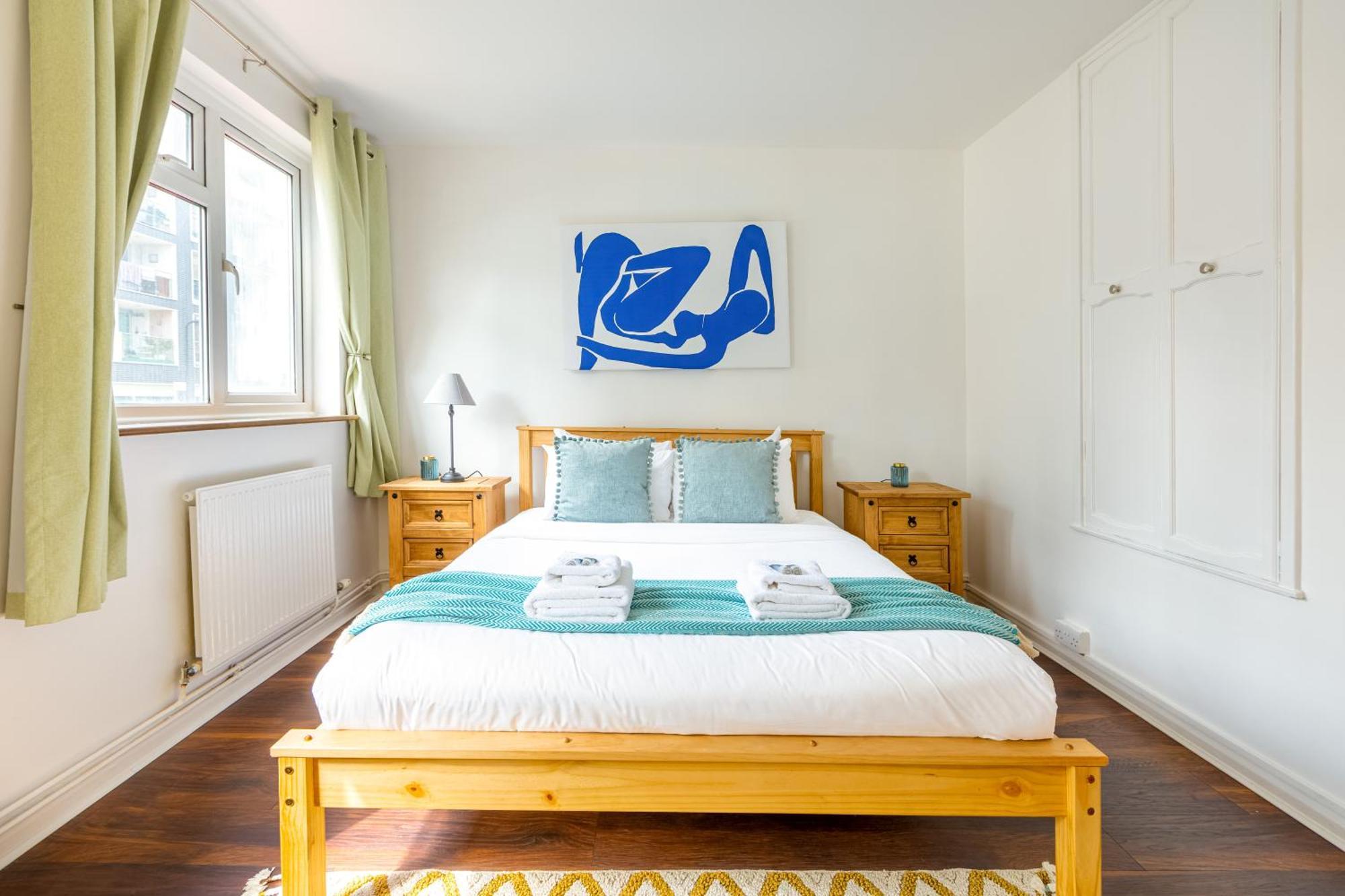 Renovated 2-storey 2br Wgarden Near Angel St * Londra
